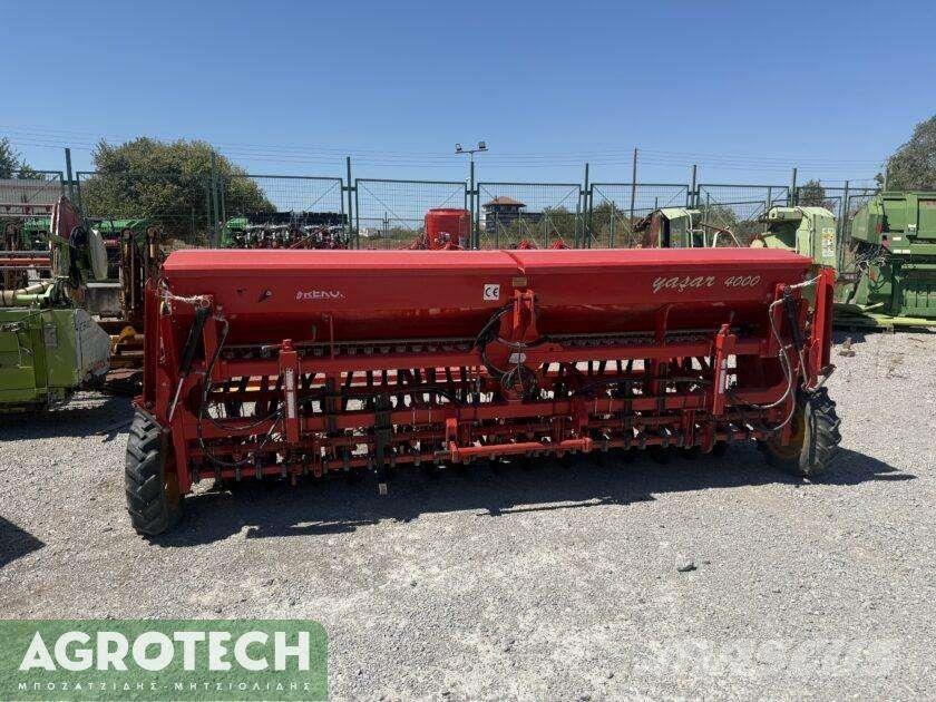  YASAR 4000 الجرارات