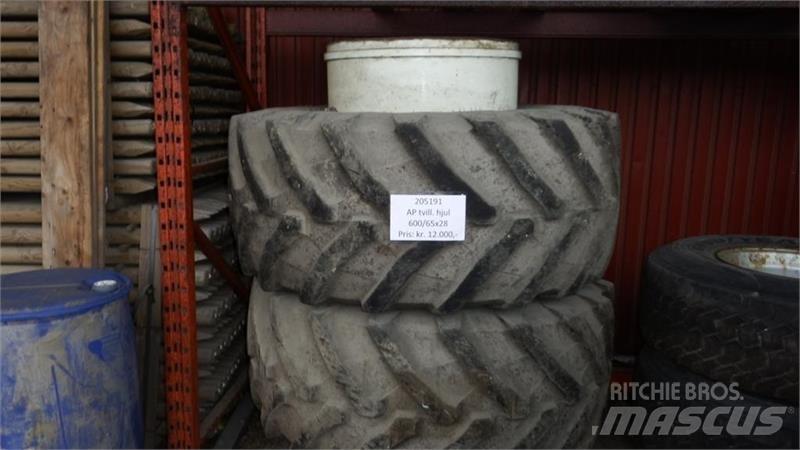 AP 600/65R28 عجلات مزدوجة