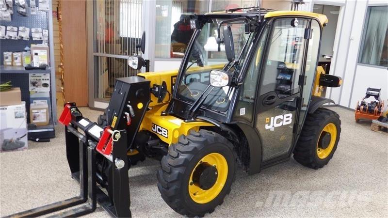 JCB 514-40 مناولات متداخلة