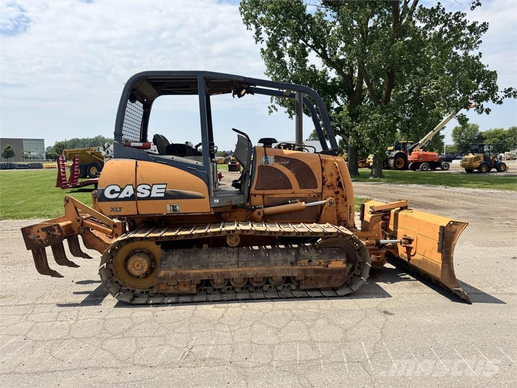 CASE 850K بلدوزرات مجنزرة