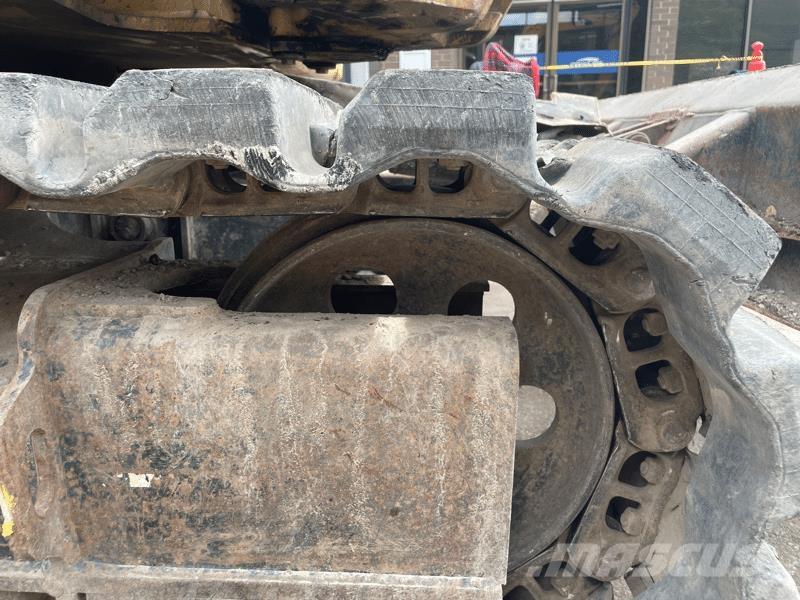 CAT 308D حفارات زحافة