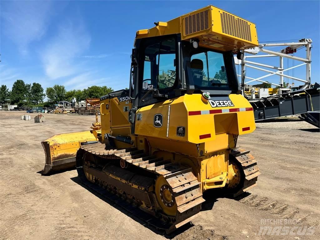 JCB 260T لوادر انزلاقية التوجيه