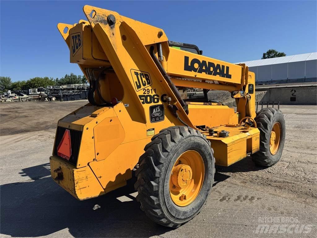 JCB 506C مناولات متداخلة