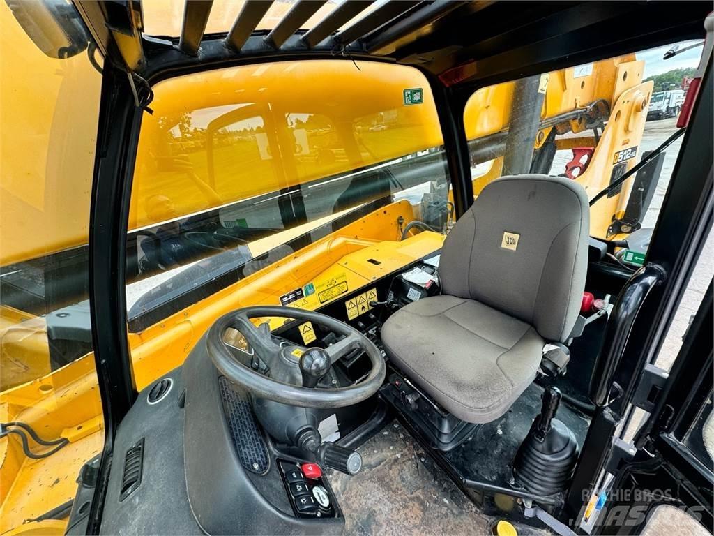 JCB 512-56 مناولات متداخلة