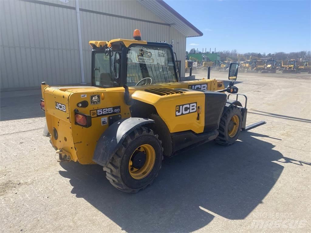 JCB 525-60 مناولات متداخلة