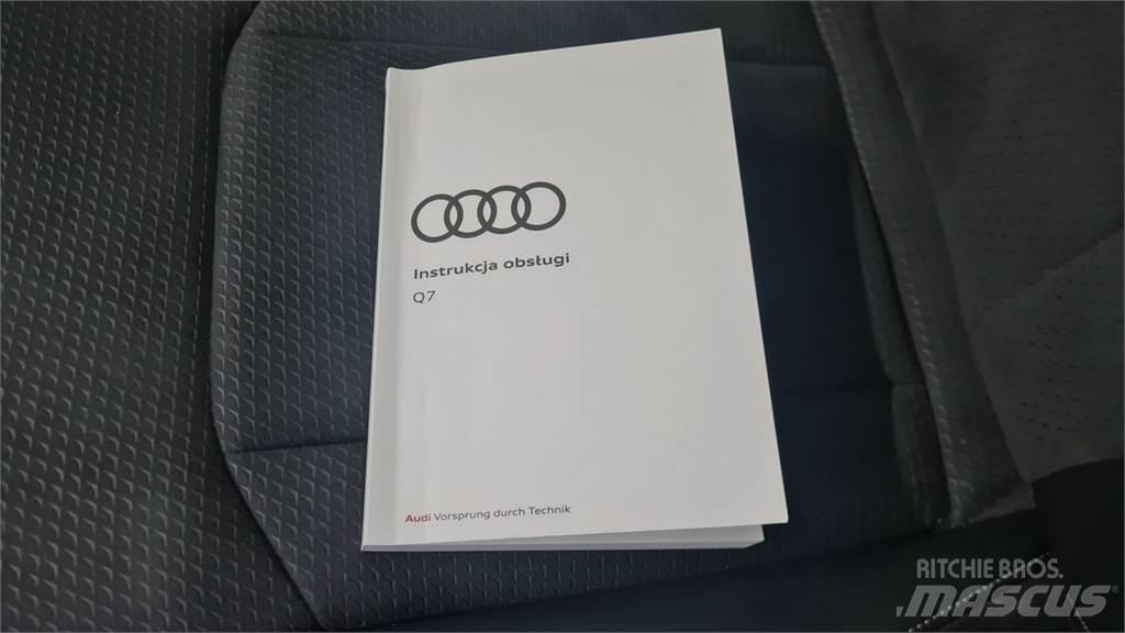 Audi Q7 سيارات