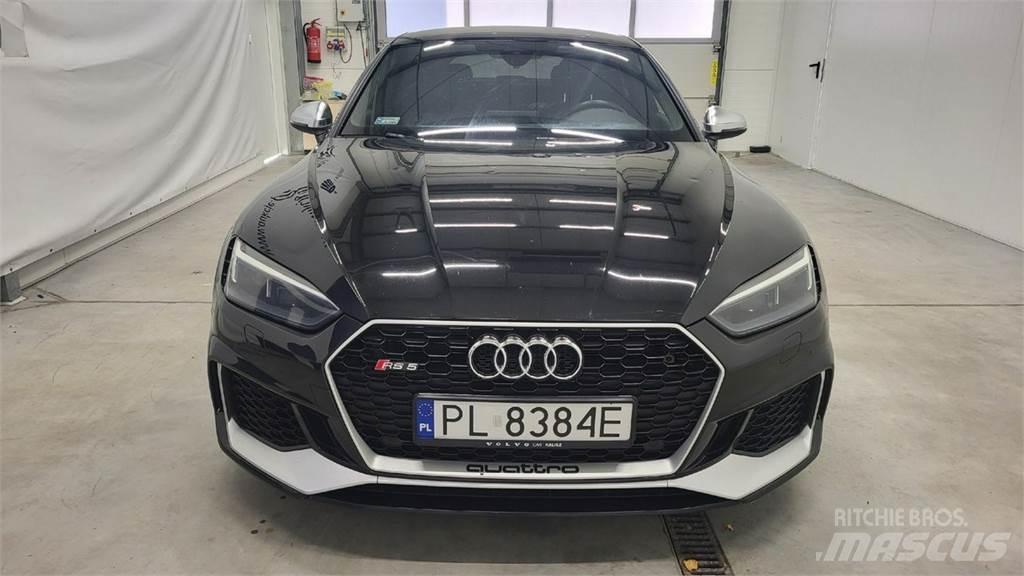 Audi RS5 سيارات