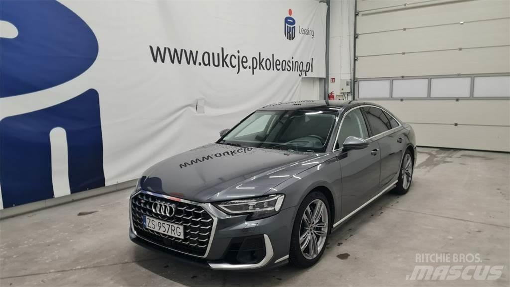 Audi S8 سيارات