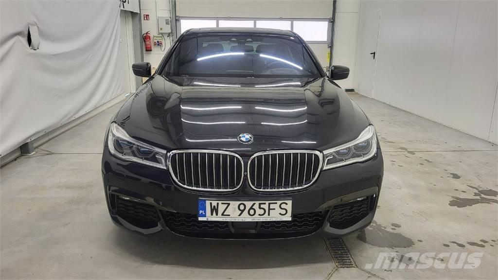 BMW 740 سيارات