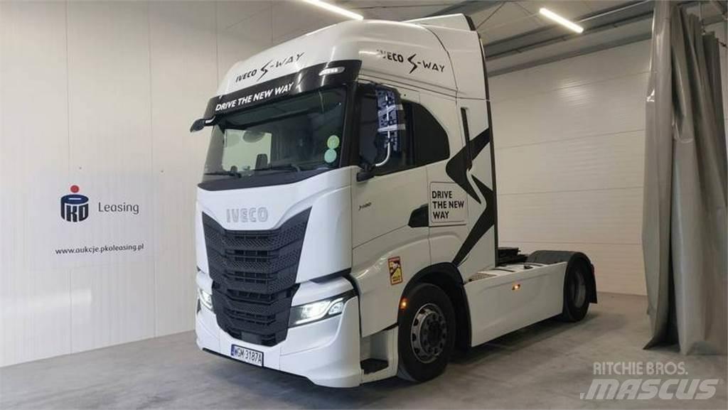 Iveco AS وحدات الجر