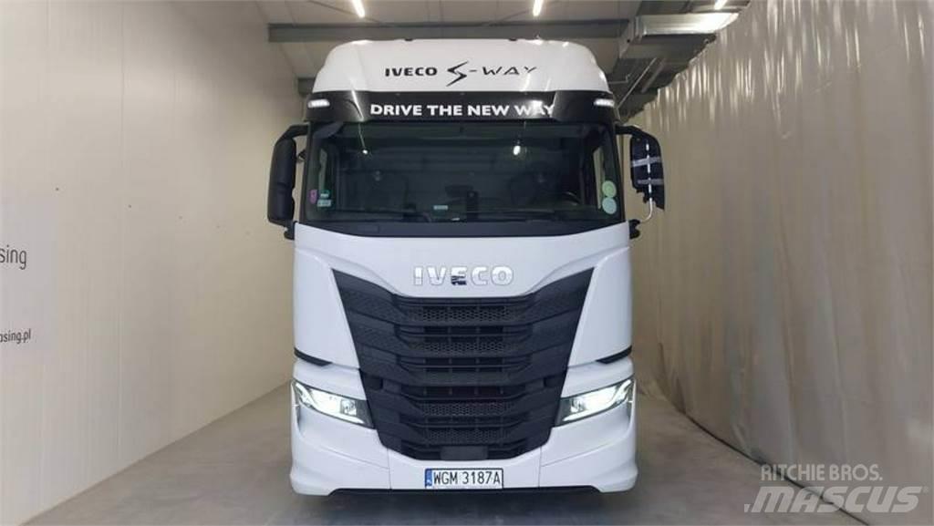 Iveco AS وحدات الجر