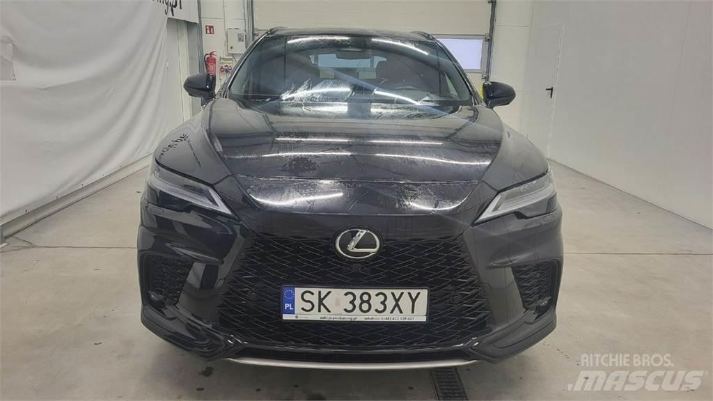 Lexus RX سيارات