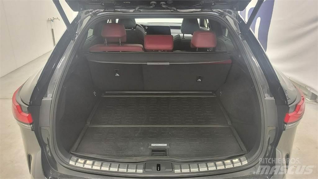 Lexus RX سيارات