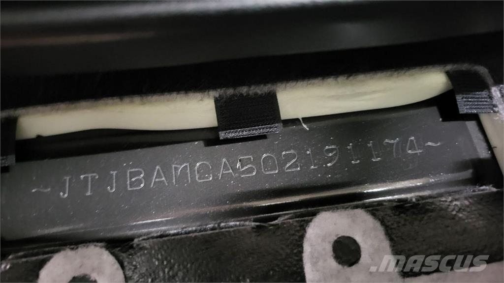 Lexus RX سيارات