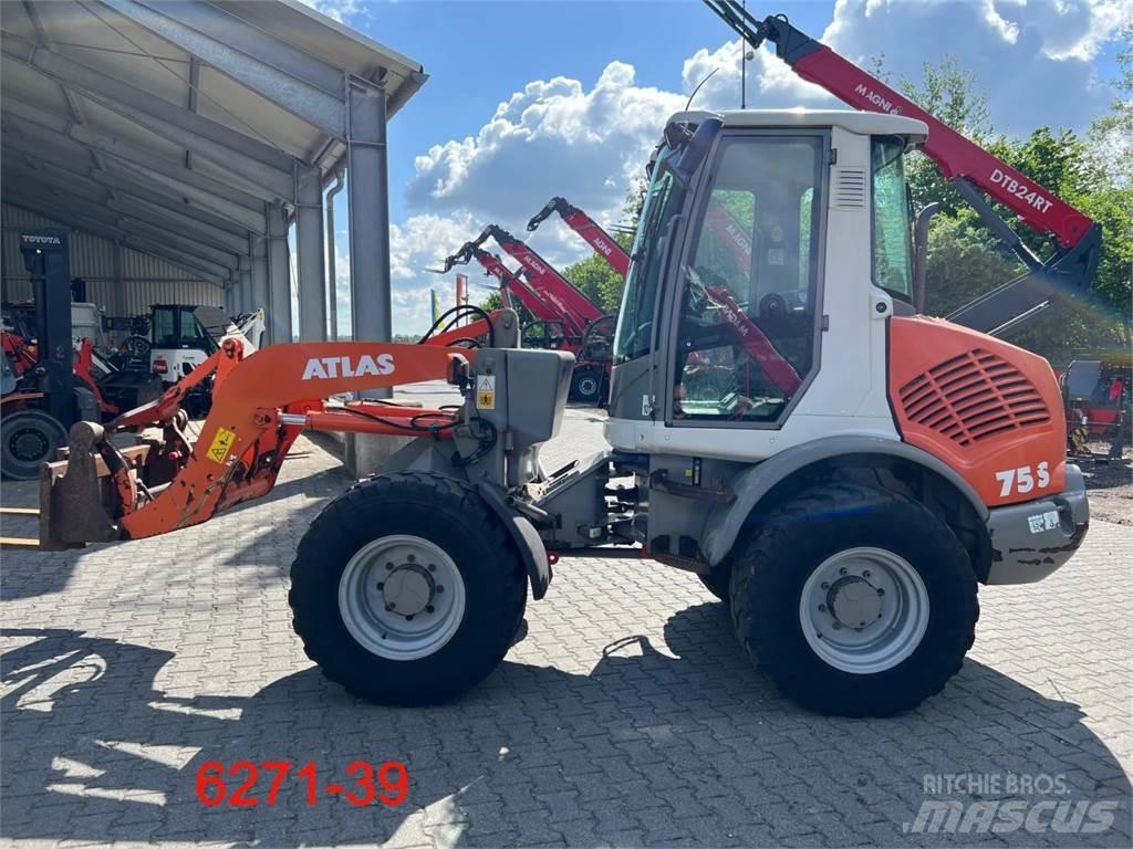 Atlas AR 75 s لوادر بعجل