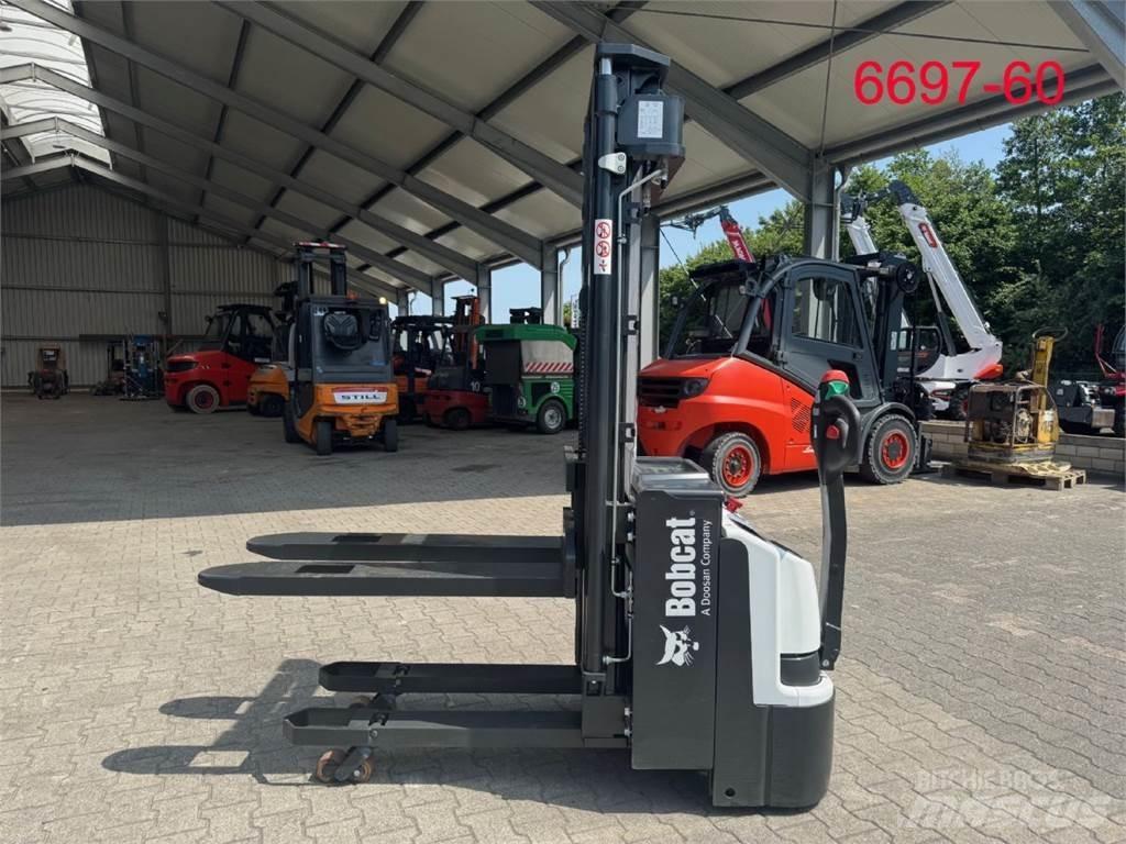 Bobcat BSL 12 N-7i معدات التكديس الجوالة