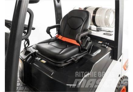 Bobcat G 25 S 5 شاحنات LPG