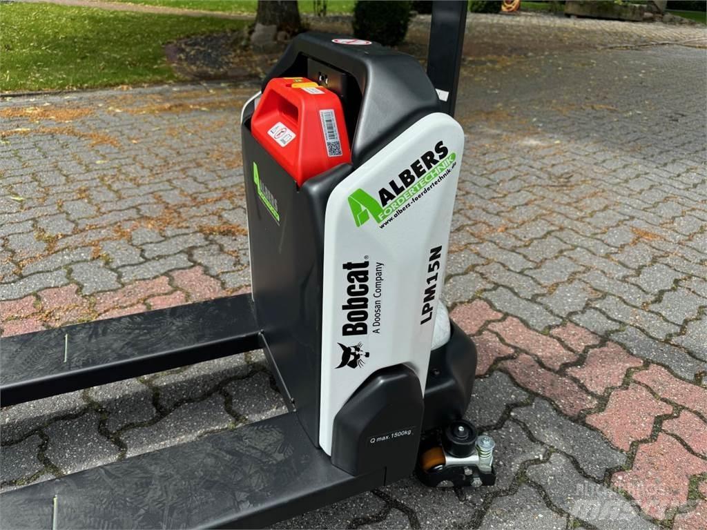Bobcat LPM 15 N 7 معدات الرفع منخفض المستوى