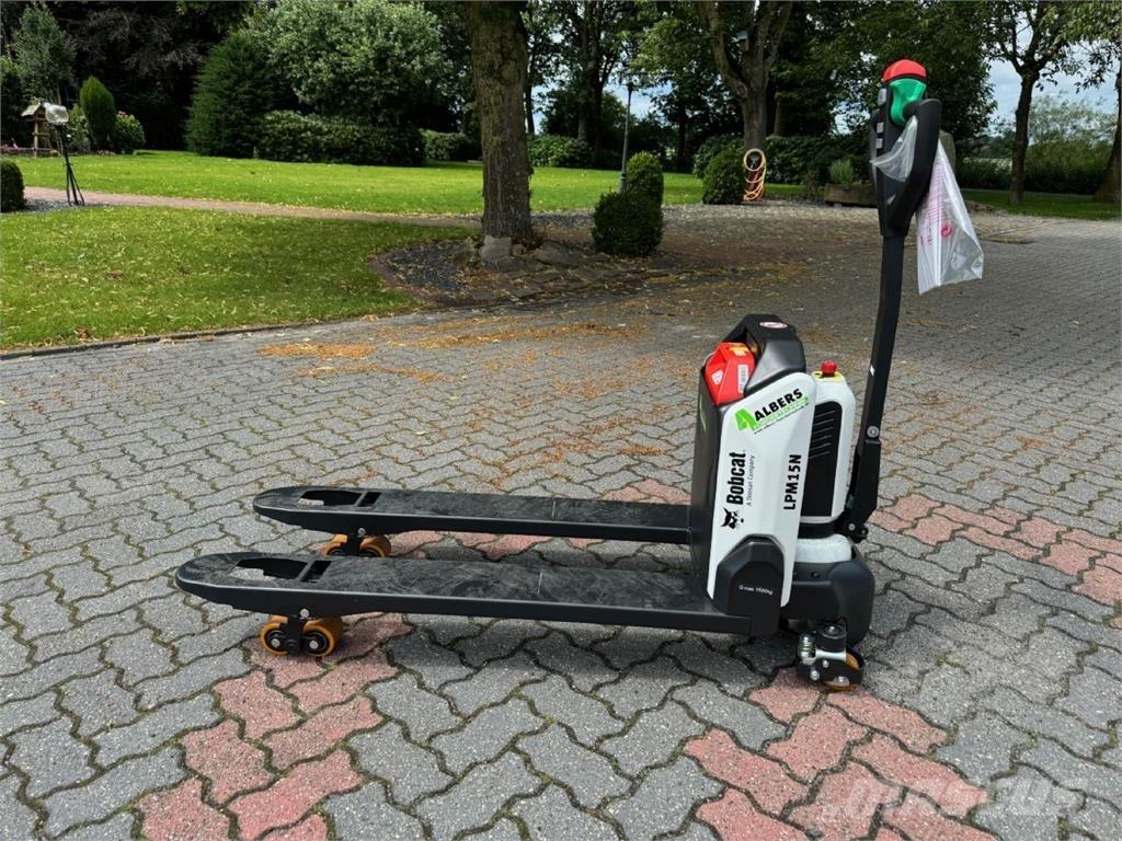 Bobcat LPM 15 N 7 معدات الرفع منخفض المستوى