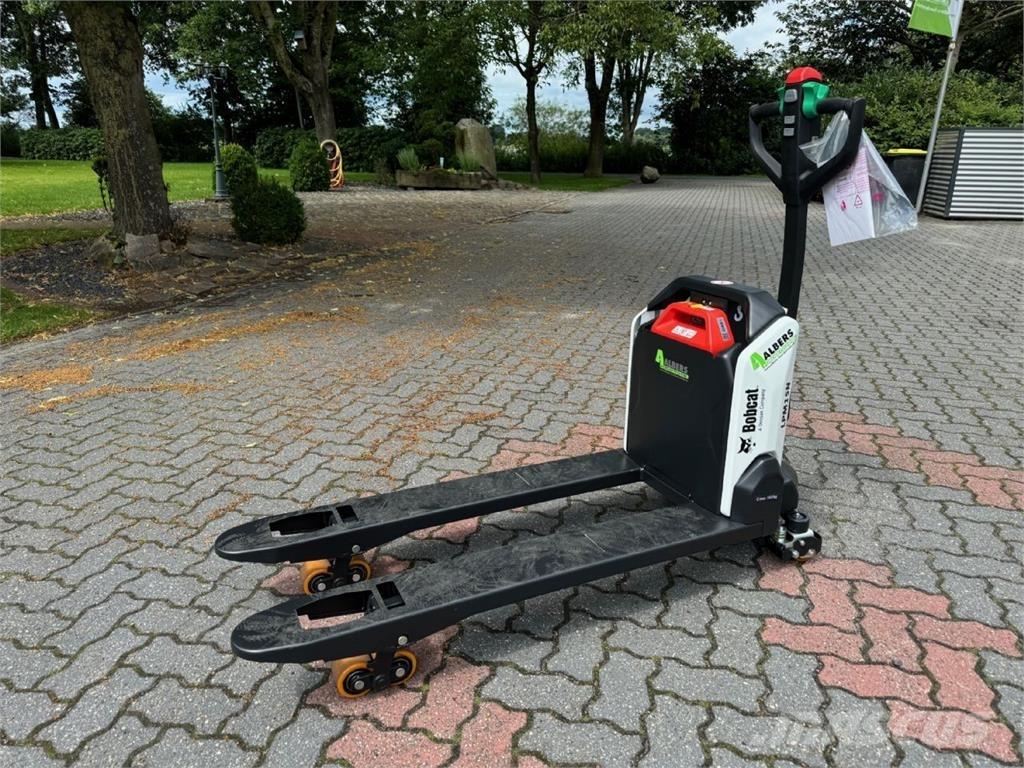Bobcat LPM 15 N 7 معدات الرفع منخفض المستوى