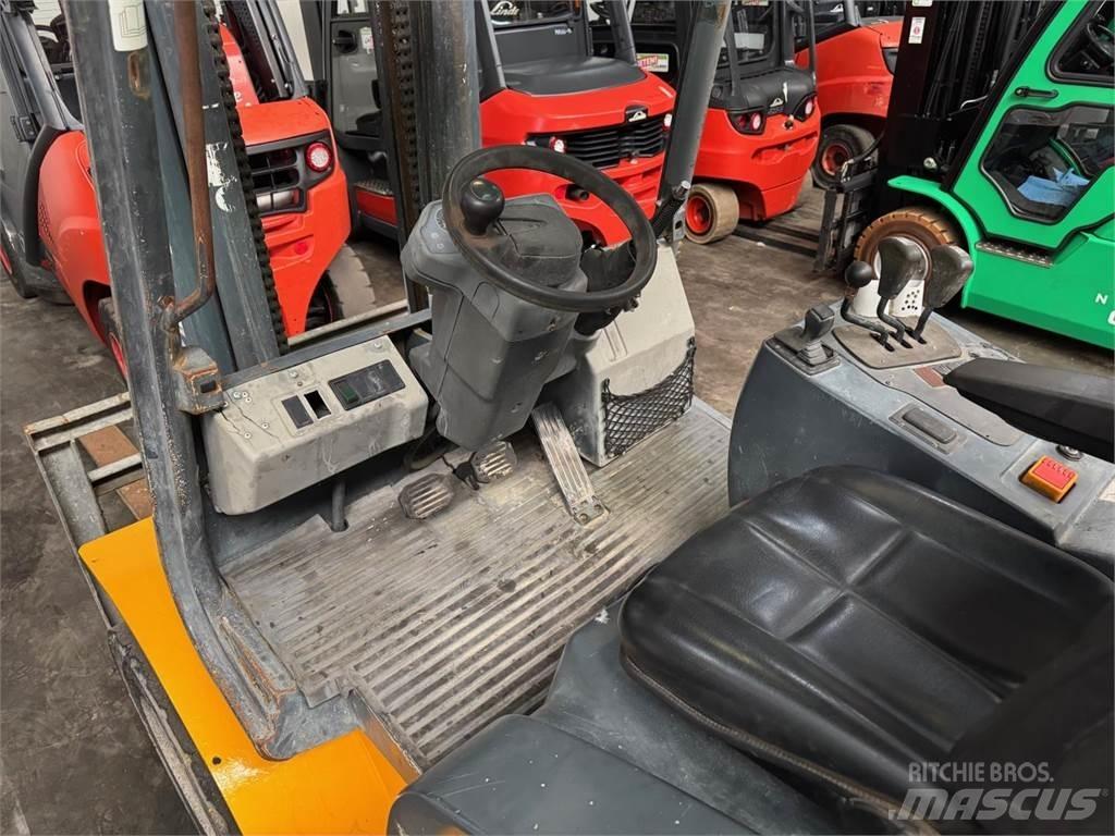 Jungheinrich DFG 545 شاحنات الديزل