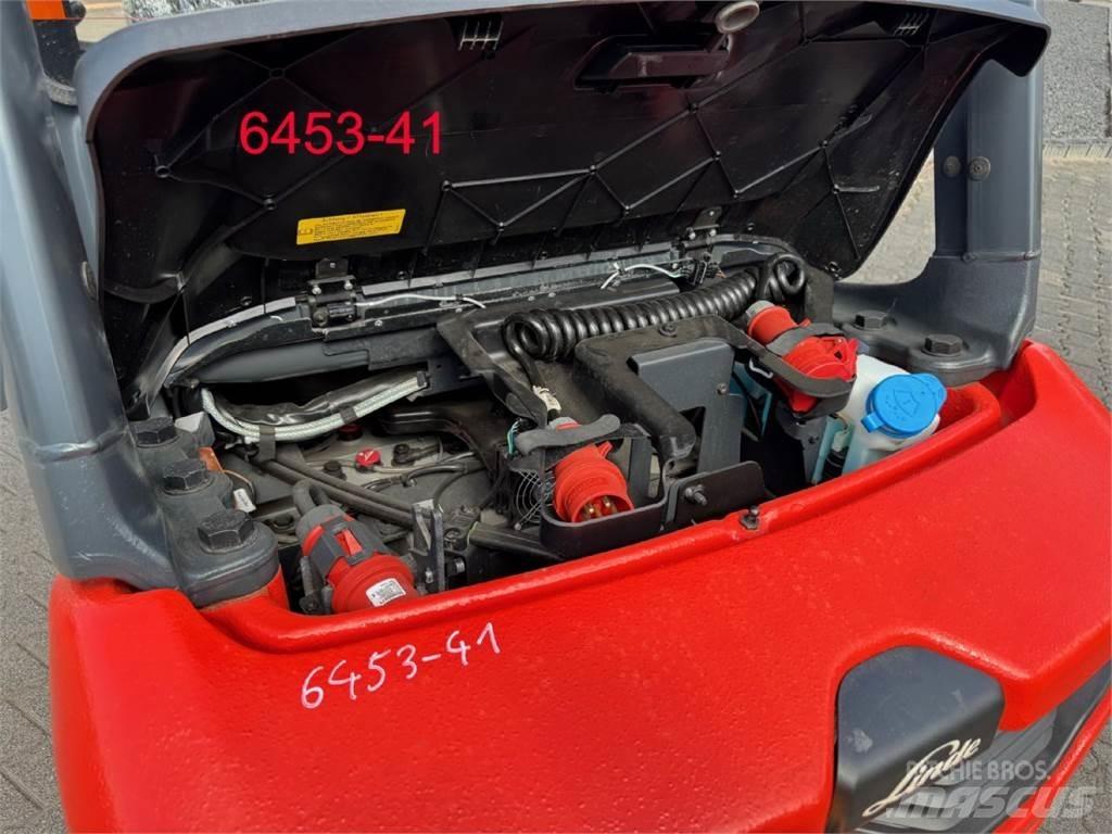 Linde E 35 L 01 شاحنات ذات رافعات شوكية تعمل بالكهرباء