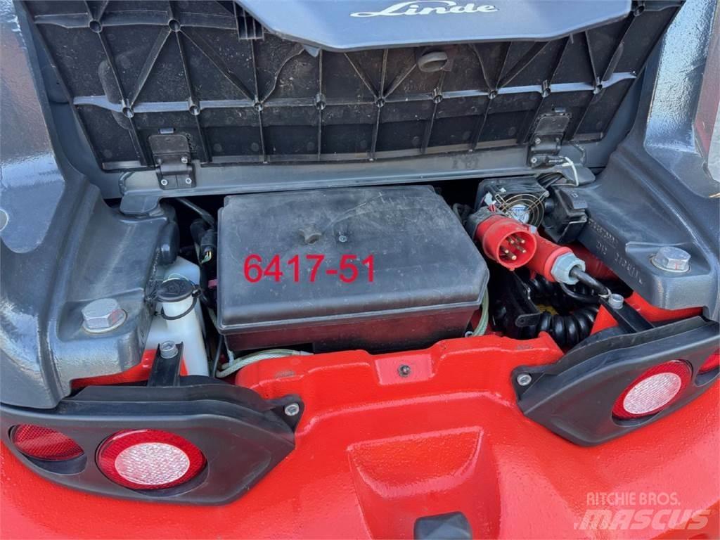 Linde E 35 L 01 شاحنات ذات رافعات شوكية تعمل بالكهرباء
