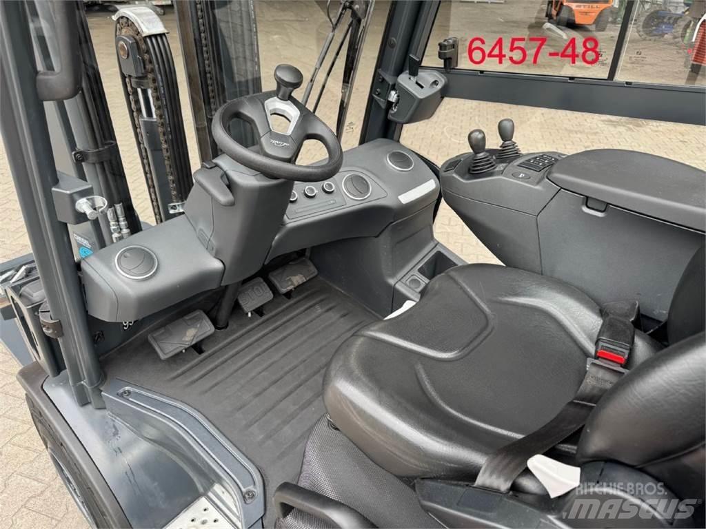Linde H 35 D شاحنات الديزل