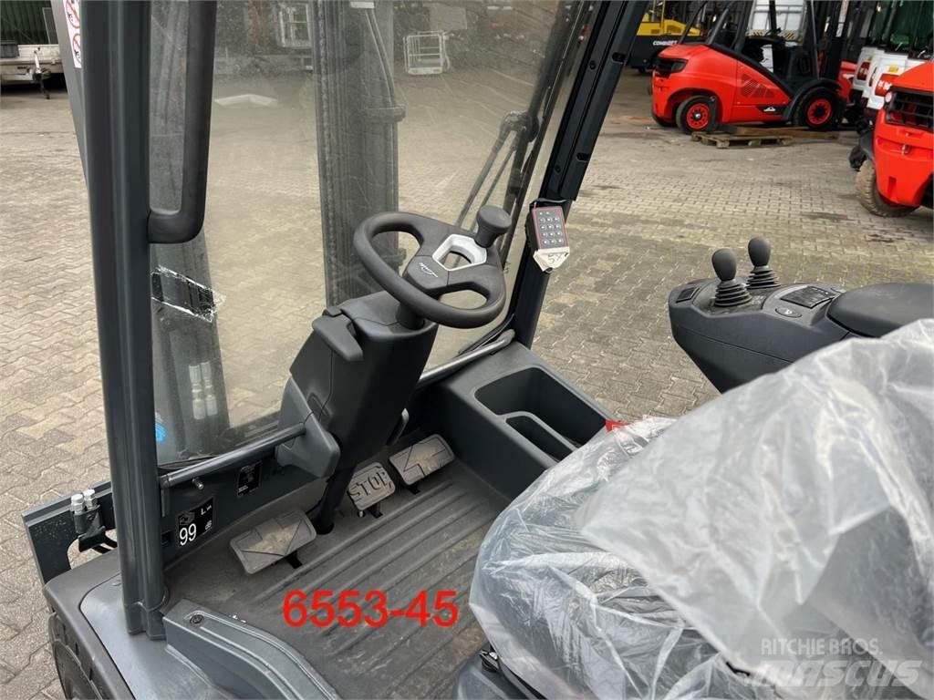 Linde H 35 D 01 شاحنات الديزل
