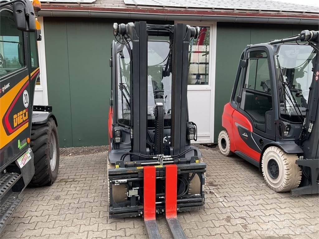 Linde H 35 D - 01 شاحنات الديزل