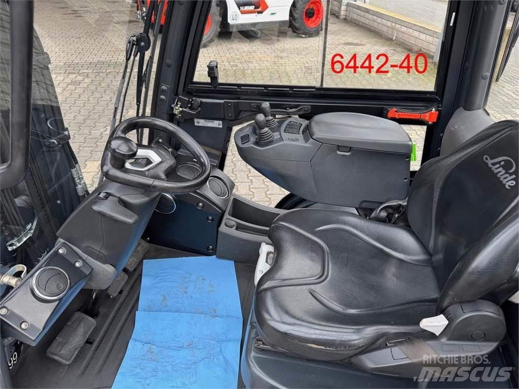 Linde H 35 T 01 شاحنات LPG