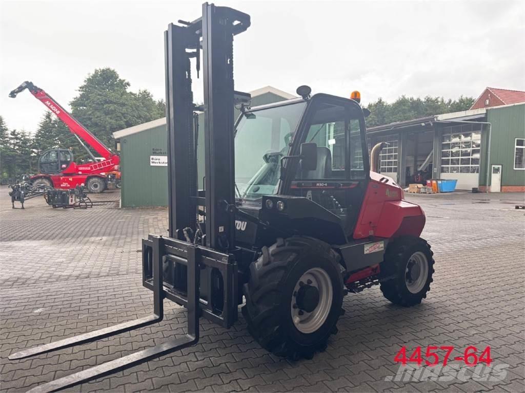 Manitou M 30 - 4 شاحنات الطرق الوعرة