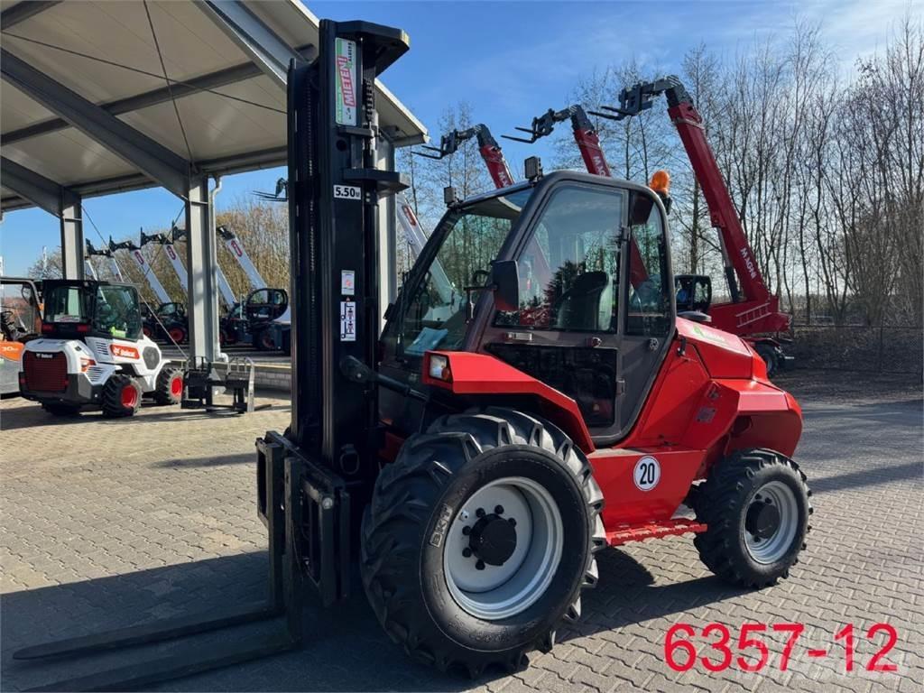 Manitou M 30 - 4 شاحنات الطرق الوعرة