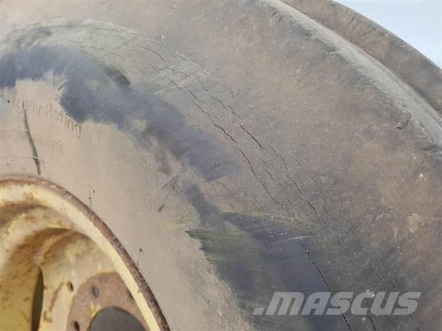  18 12.5/80-18 الإطارات والعجلات والحافات