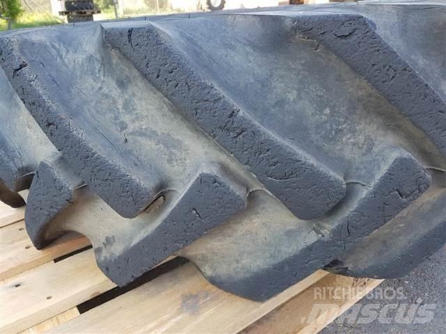  24 15.5/80R24 الإطارات والعجلات والحافات