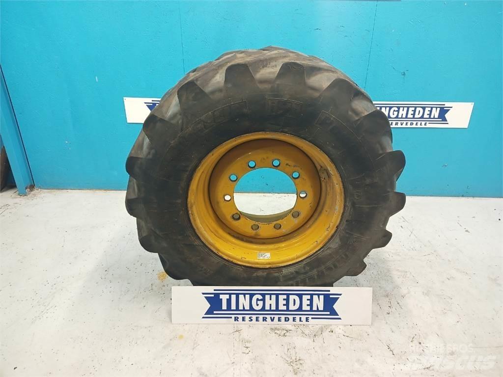  24 440/80-24 الإطارات والعجلات والحافات