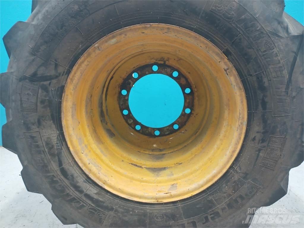  24 440/80-24 الإطارات والعجلات والحافات