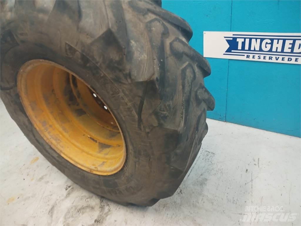  24 440/80-24 الإطارات والعجلات والحافات