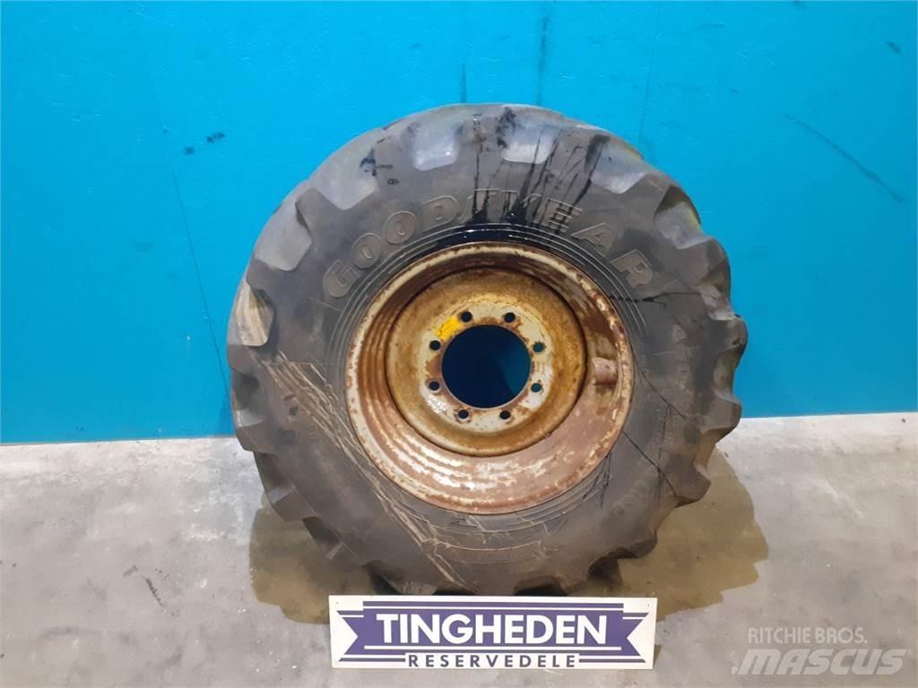  24 460/70R24 الإطارات والعجلات والحافات