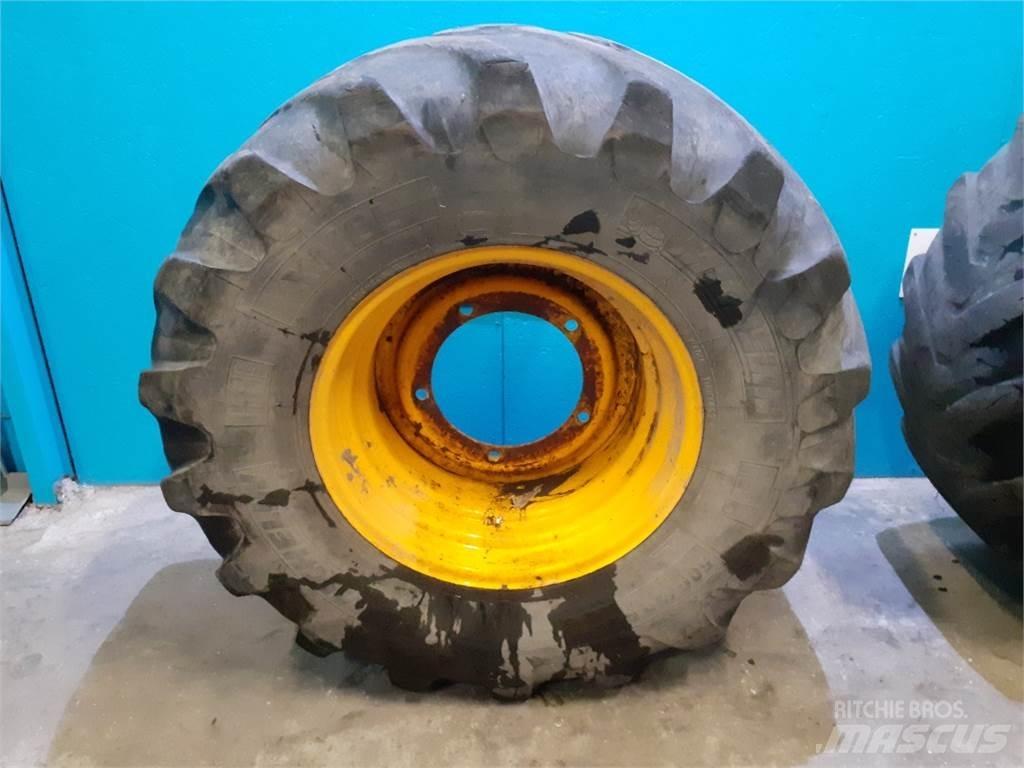  24 500/70R24 الإطارات والعجلات والحافات