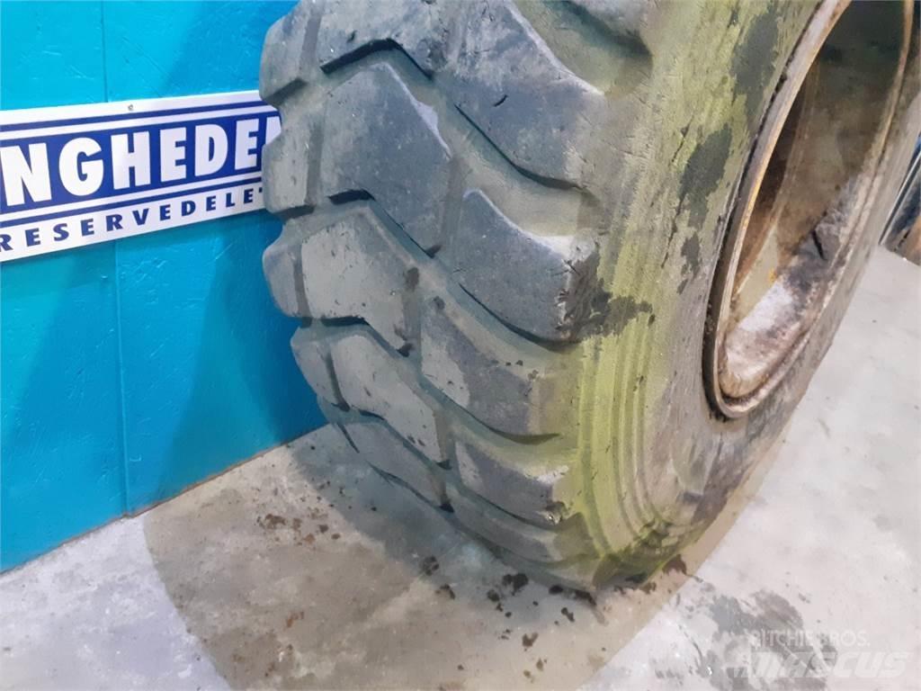  25 20.5R25 الإطارات والعجلات والحافات