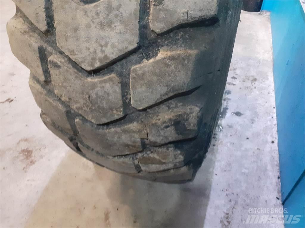  25 20.5R25 الإطارات والعجلات والحافات