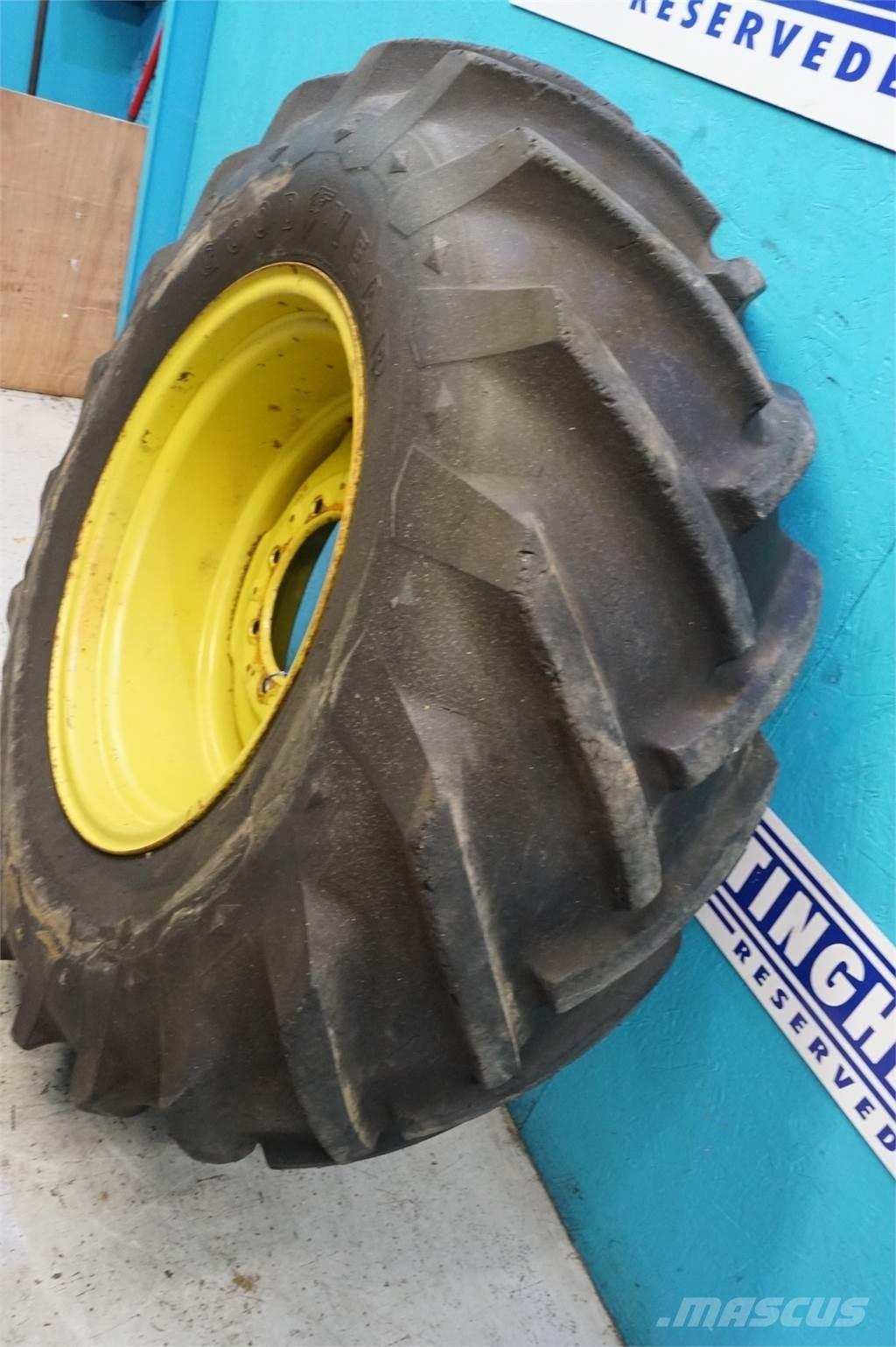  26 16.9/14-26 الإطارات والعجلات والحافات