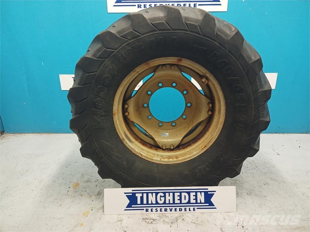 28 540/65R28 الإطارات والعجلات والحافات