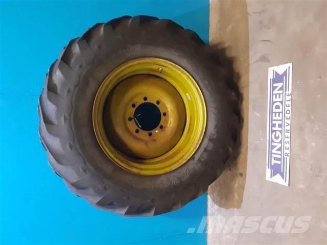 30 18.4/15-30 الإطارات والعجلات والحافات