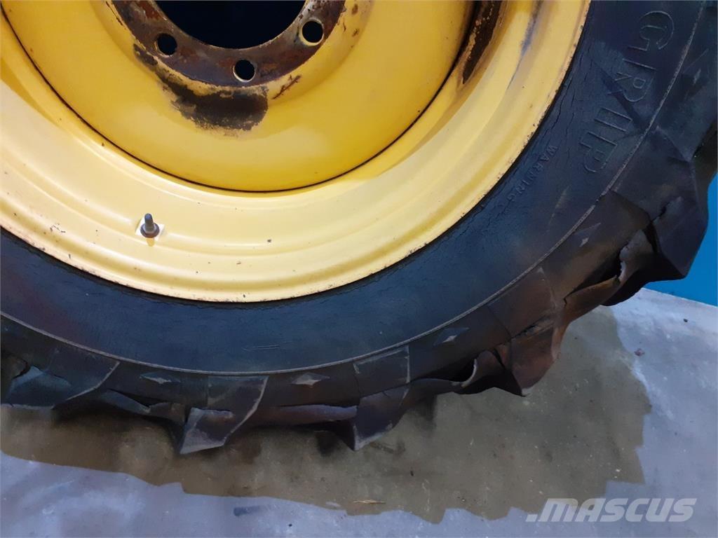  30 18.4-30 الإطارات والعجلات والحافات