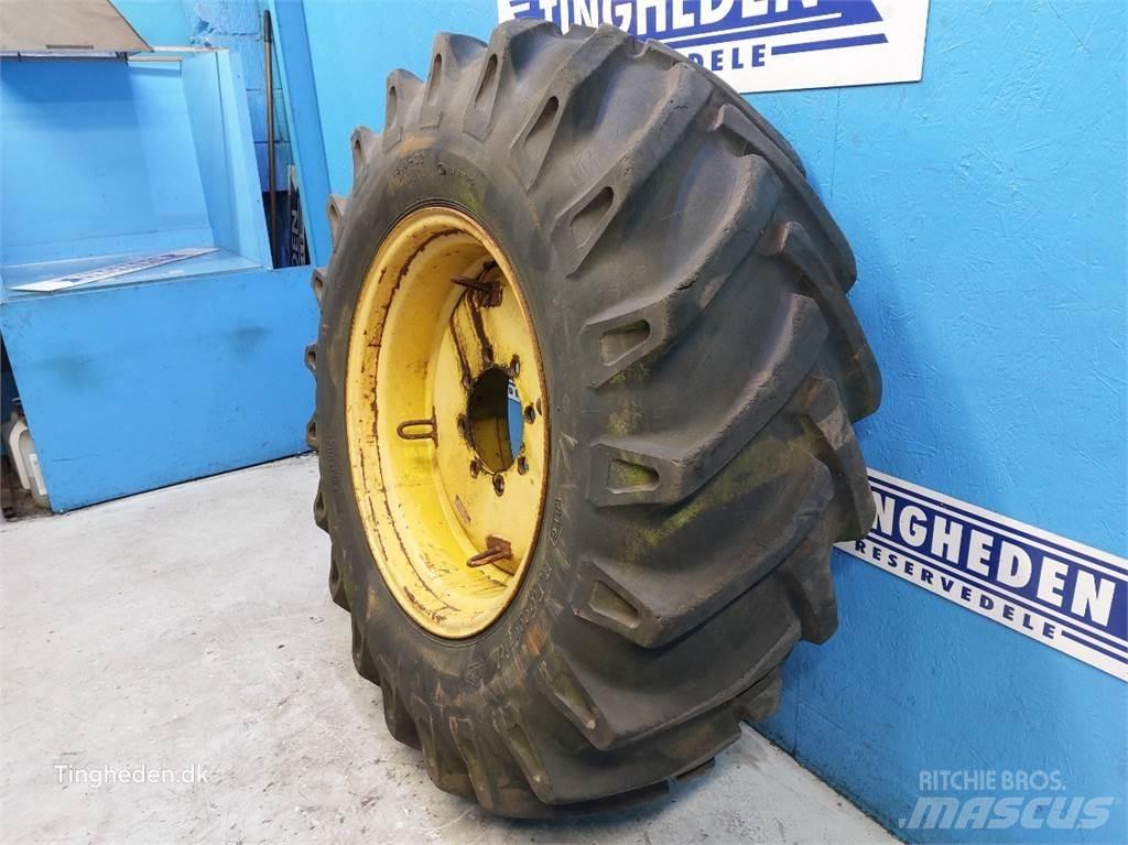  30 18.4-30 الإطارات والعجلات والحافات