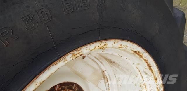  30 23.1R30 الإطارات والعجلات والحافات