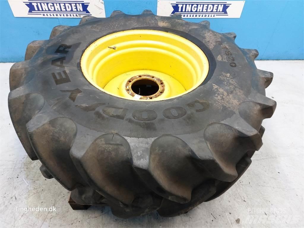  32 650/75 R32 الإطارات والعجلات والحافات