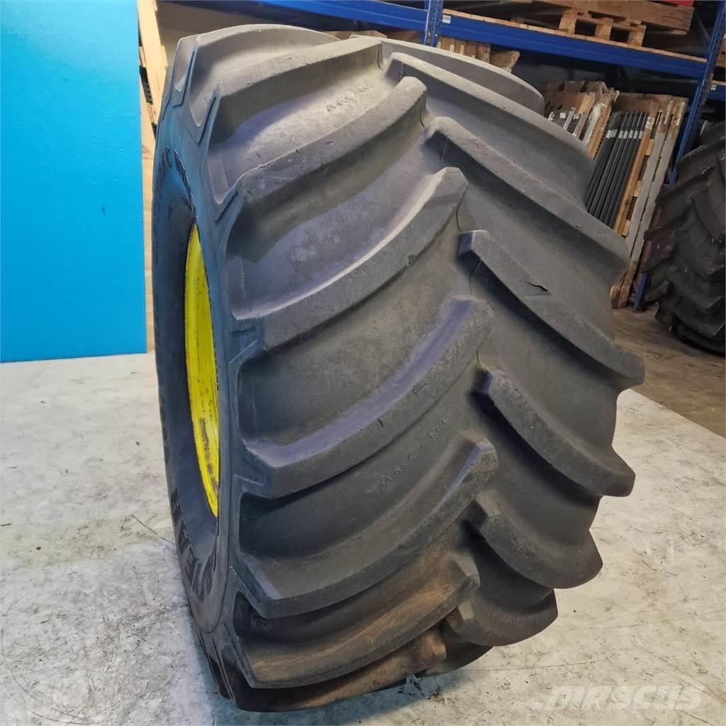  32 900/55 R32 الإطارات والعجلات والحافات